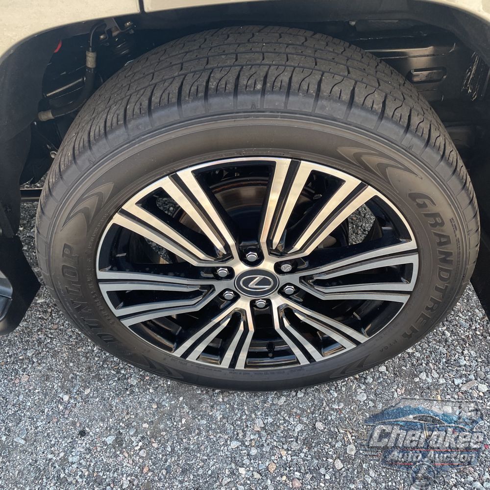 2024 Lexus LX 600 Luxury