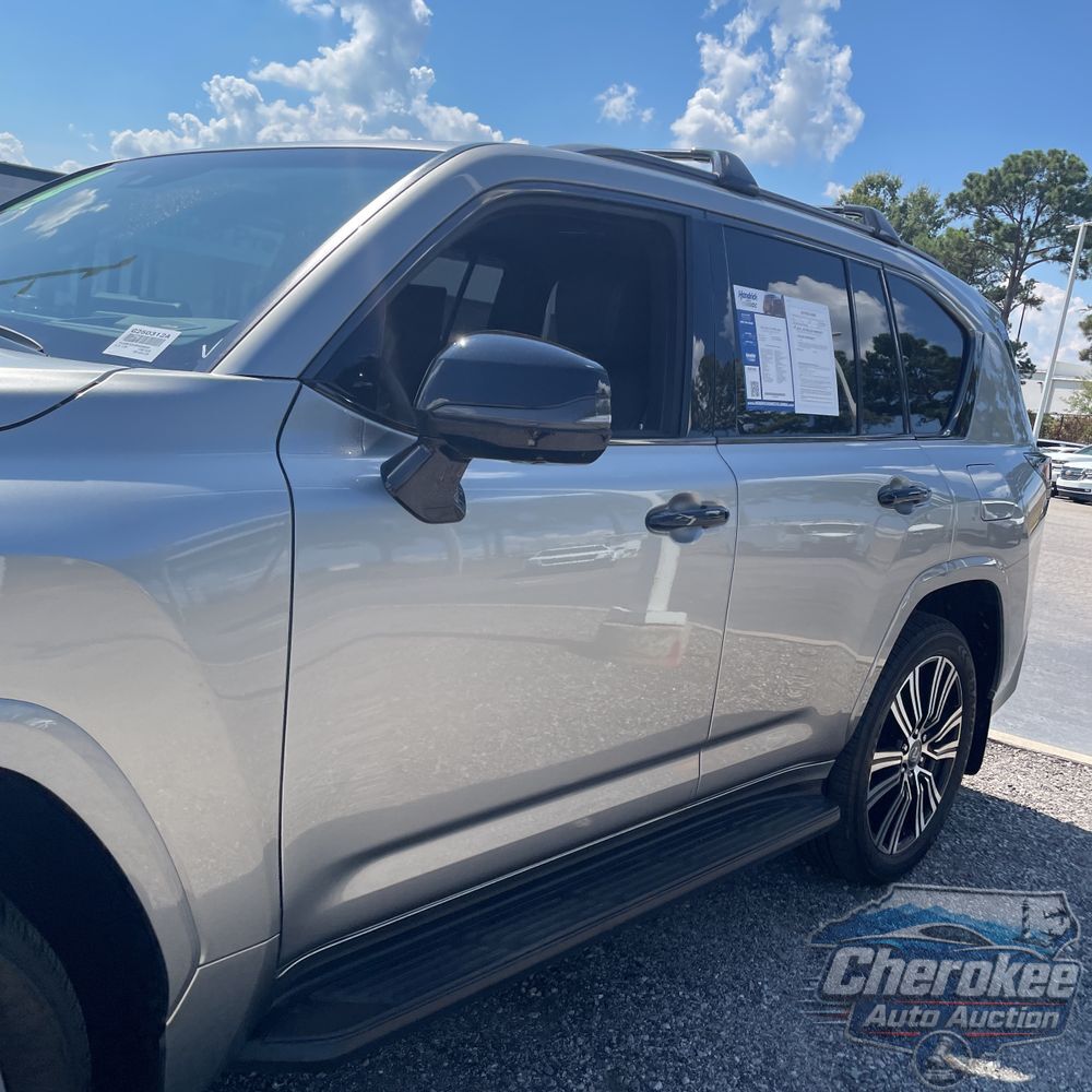 2024 Lexus LX 600 Luxury