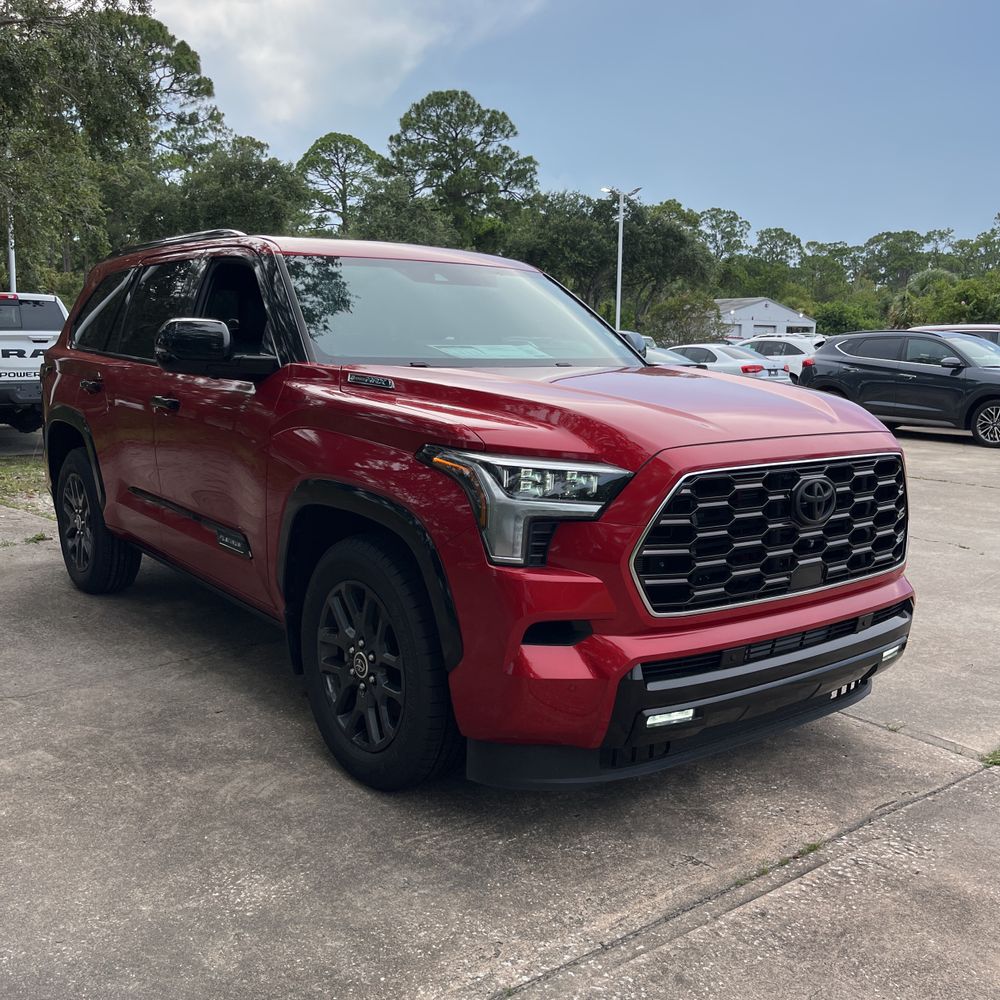 2023 Toyota Sequoia Platinum