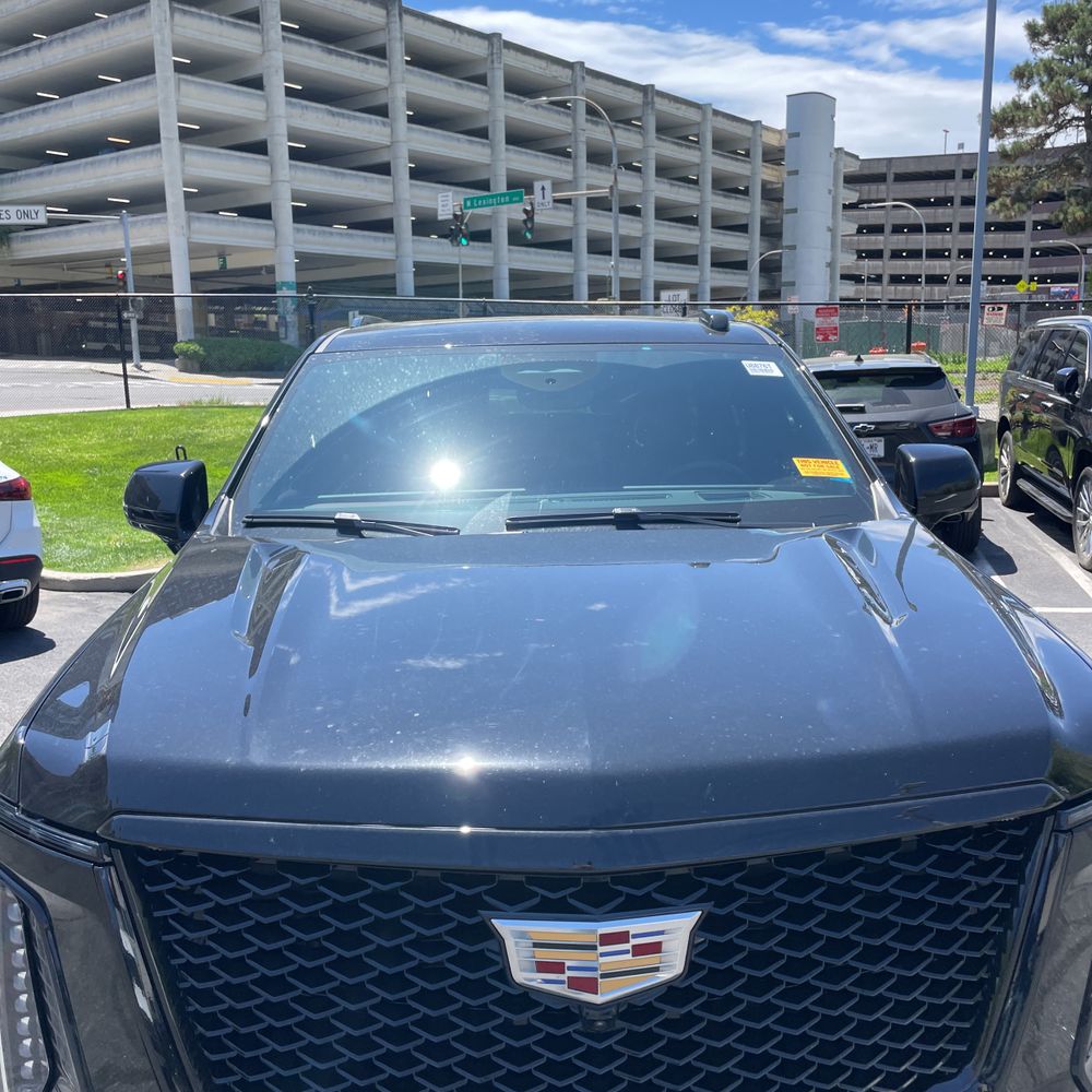 2025 Cadillac Escalade Sport