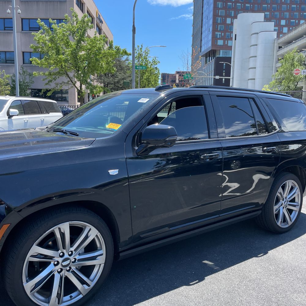 2025 Cadillac Escalade Sport
