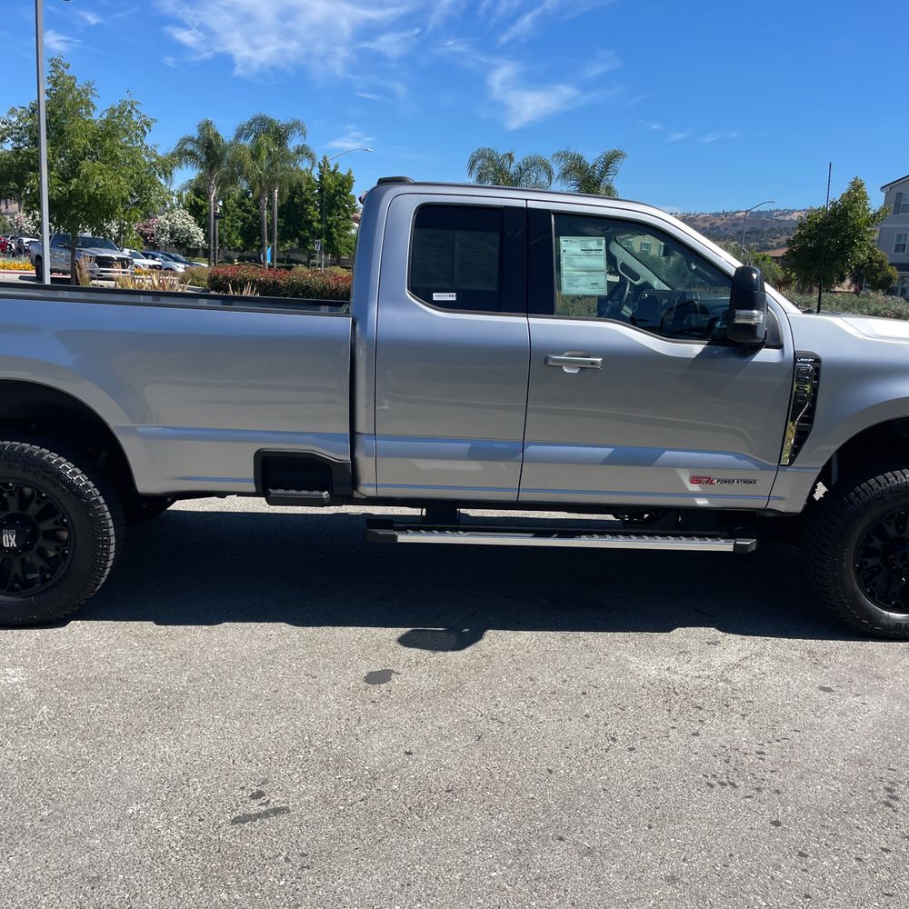 2024 Ford F-350 Super Duty Lariat