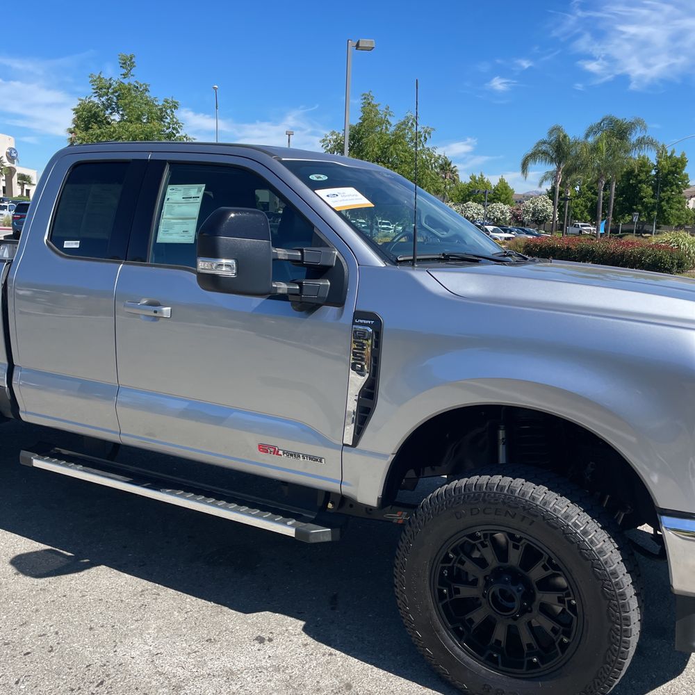 2024 Ford F-350 Super Duty Lariat