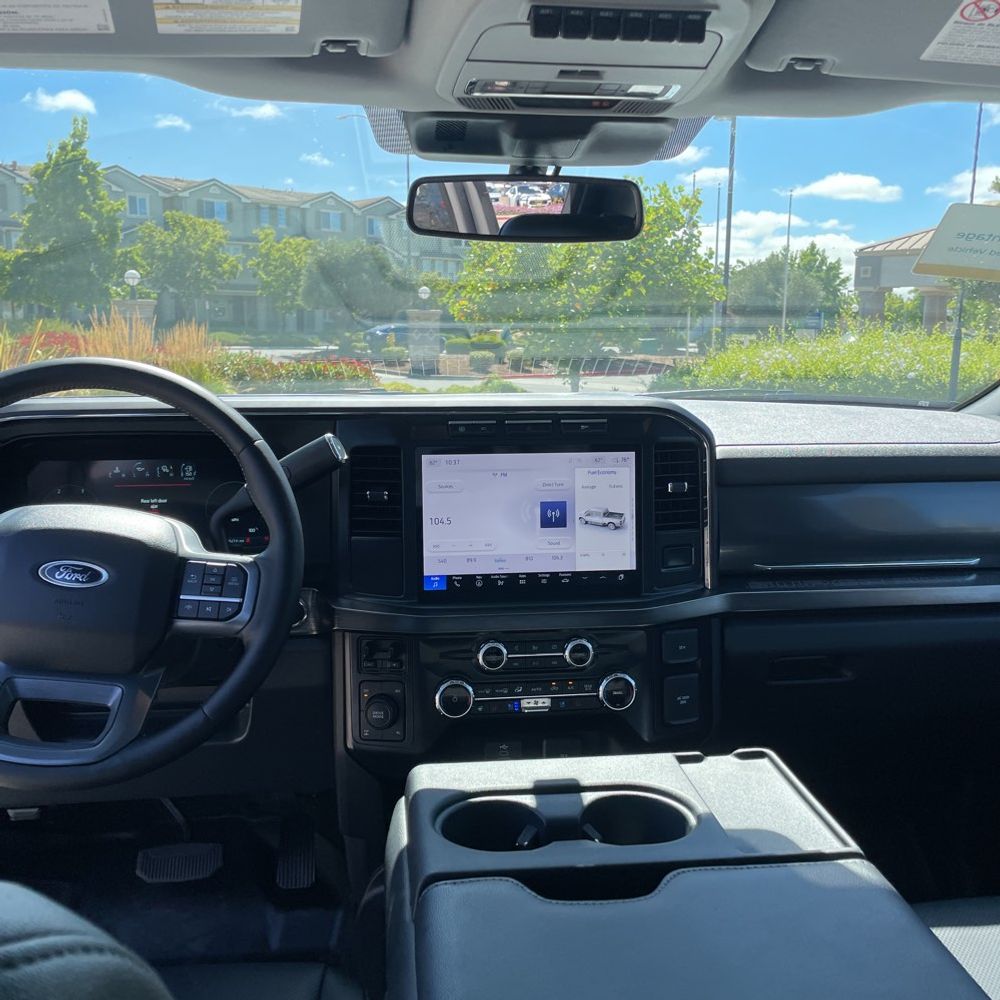 2024 Ford F-350 Super Duty Lariat