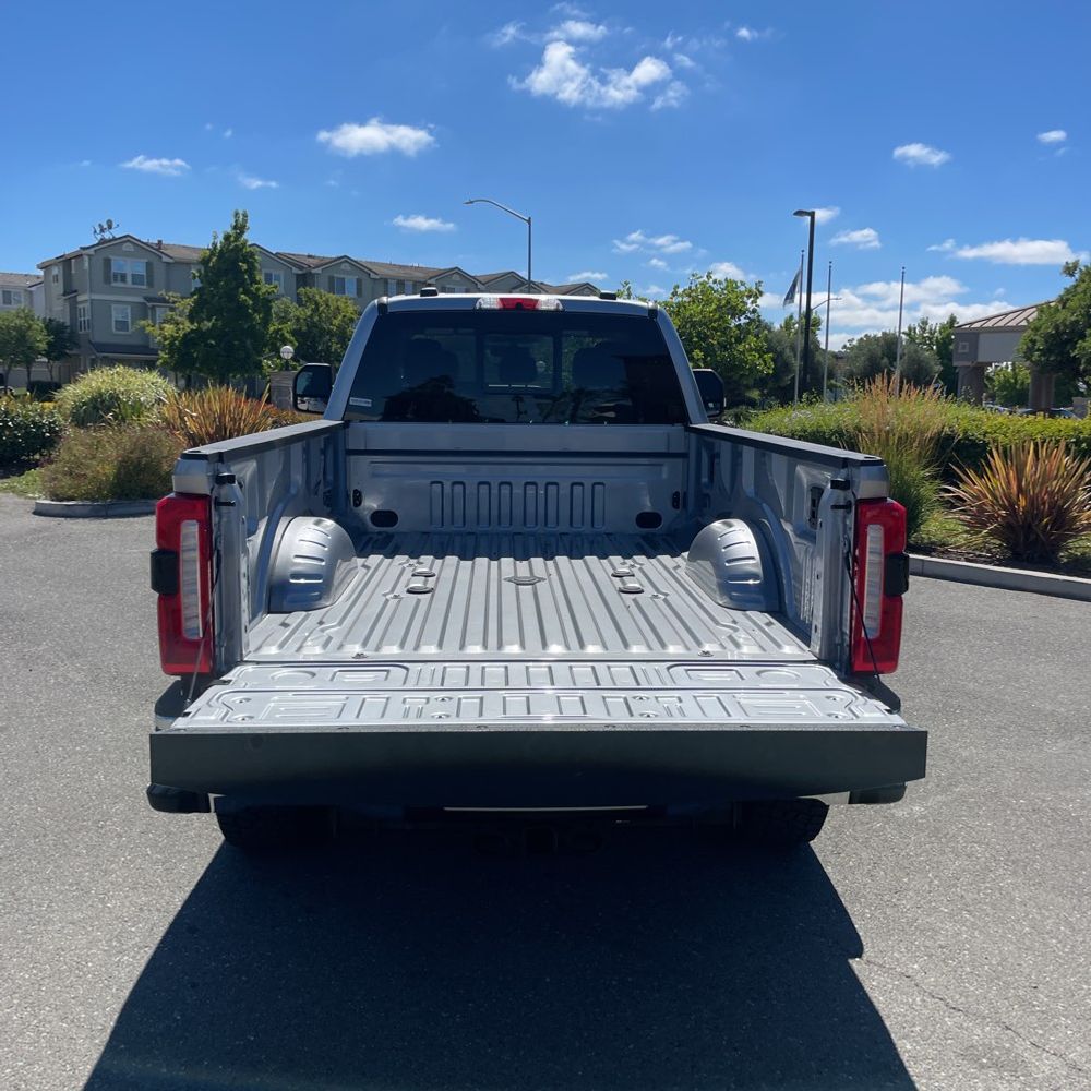 2024 Ford F-350 Super Duty Lariat