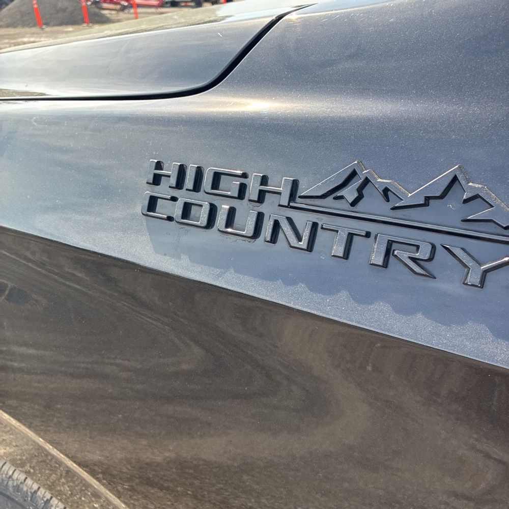 2023 Chevrolet Tahoe 1500 High Country