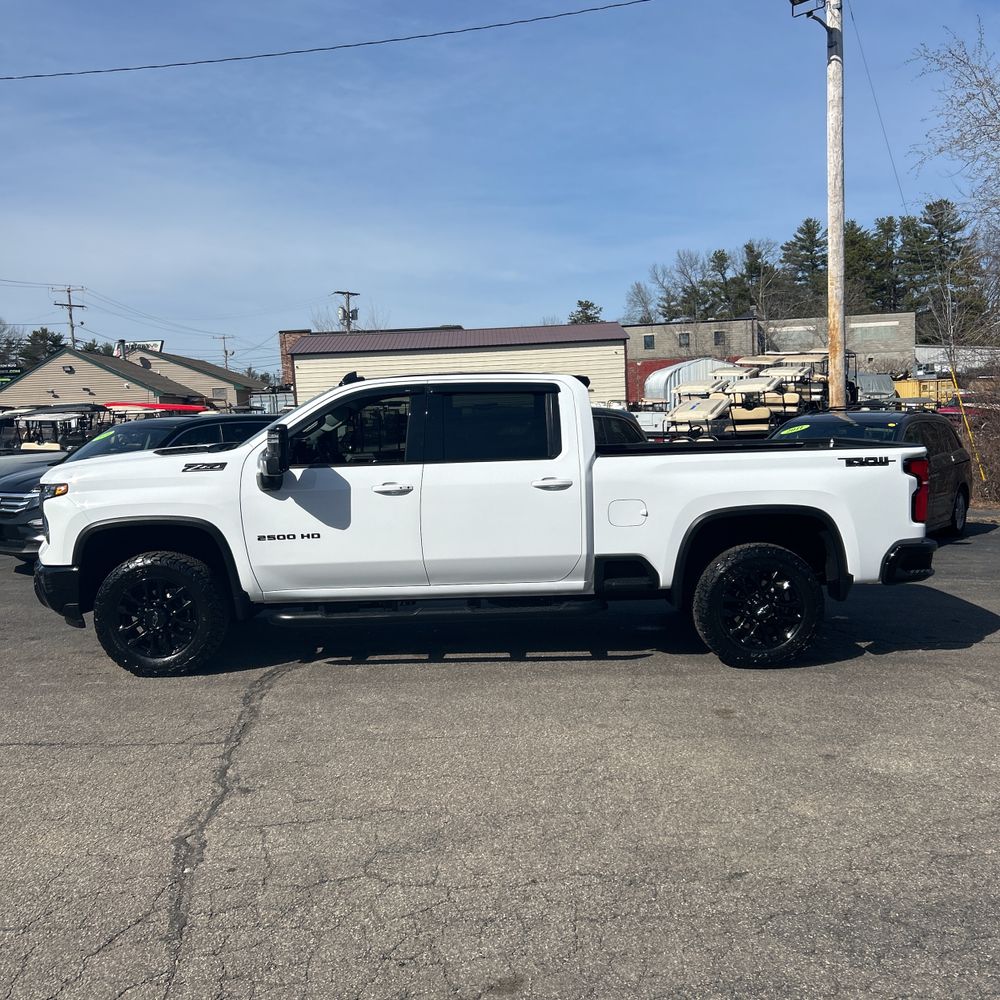 2025 Chevrolet Silverado 2500HD LTZ