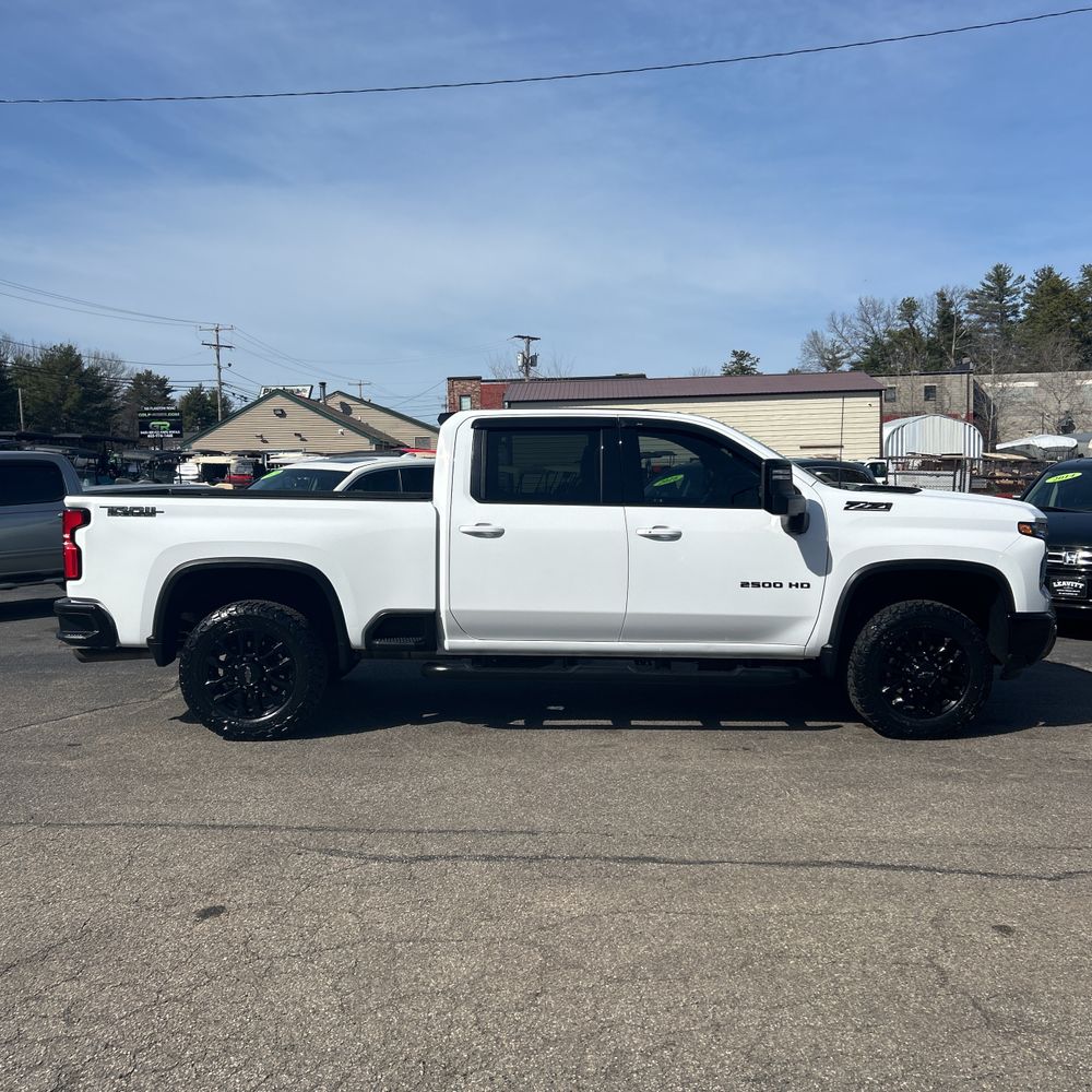 2025 Chevrolet Silverado 2500HD LTZ