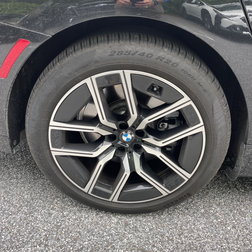 2025 BMW i7 xDrive60