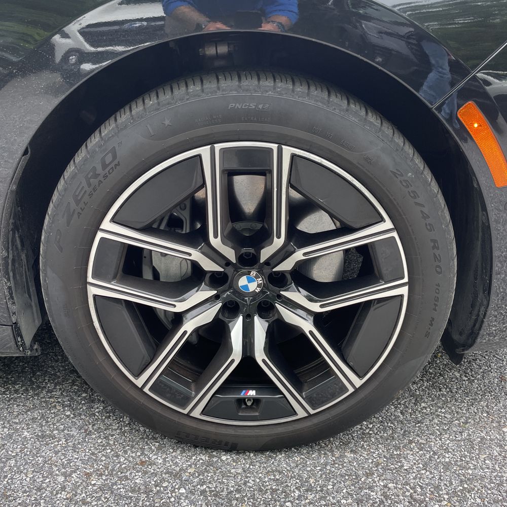 2025 BMW i7 xDrive60