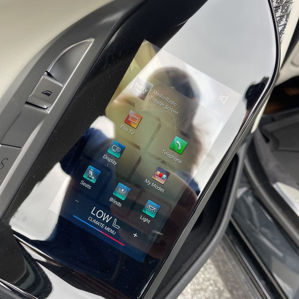 2025 BMW i7 xDrive60