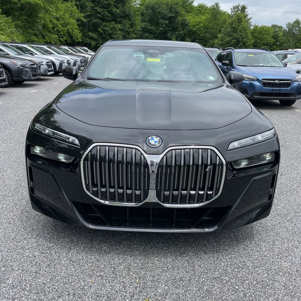 2025 BMW i7 xDrive60