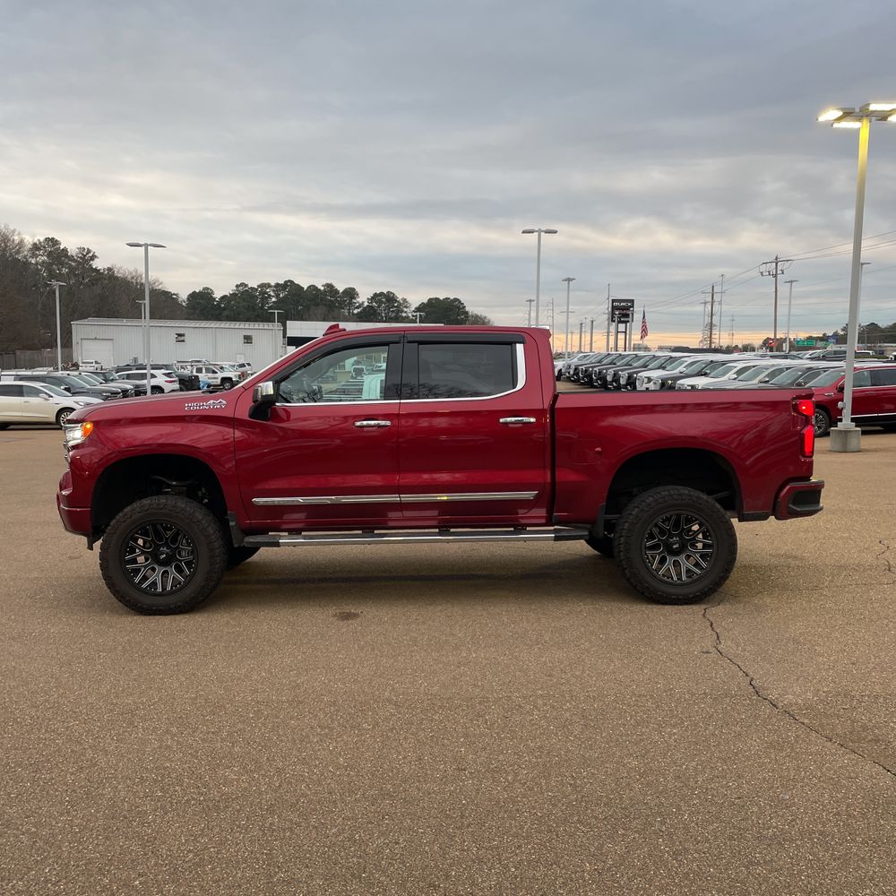 2024 Chevrolet Silverado 1500 High Country