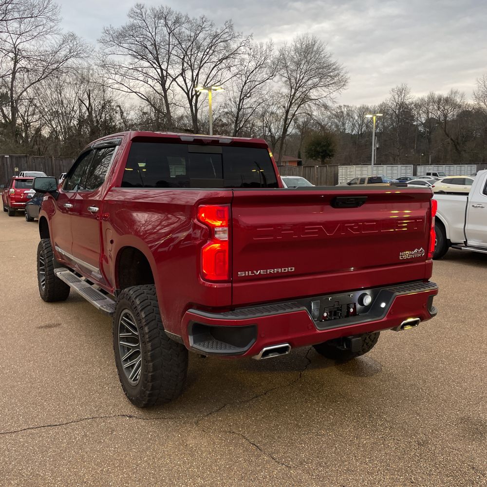 2024 Chevrolet Silverado 1500 High Country