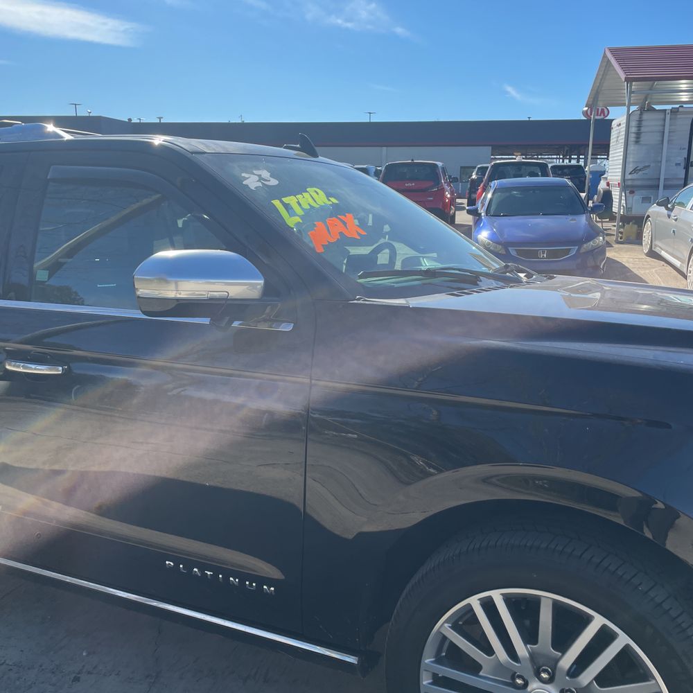 2023 Ford Expedition MAX Platinum