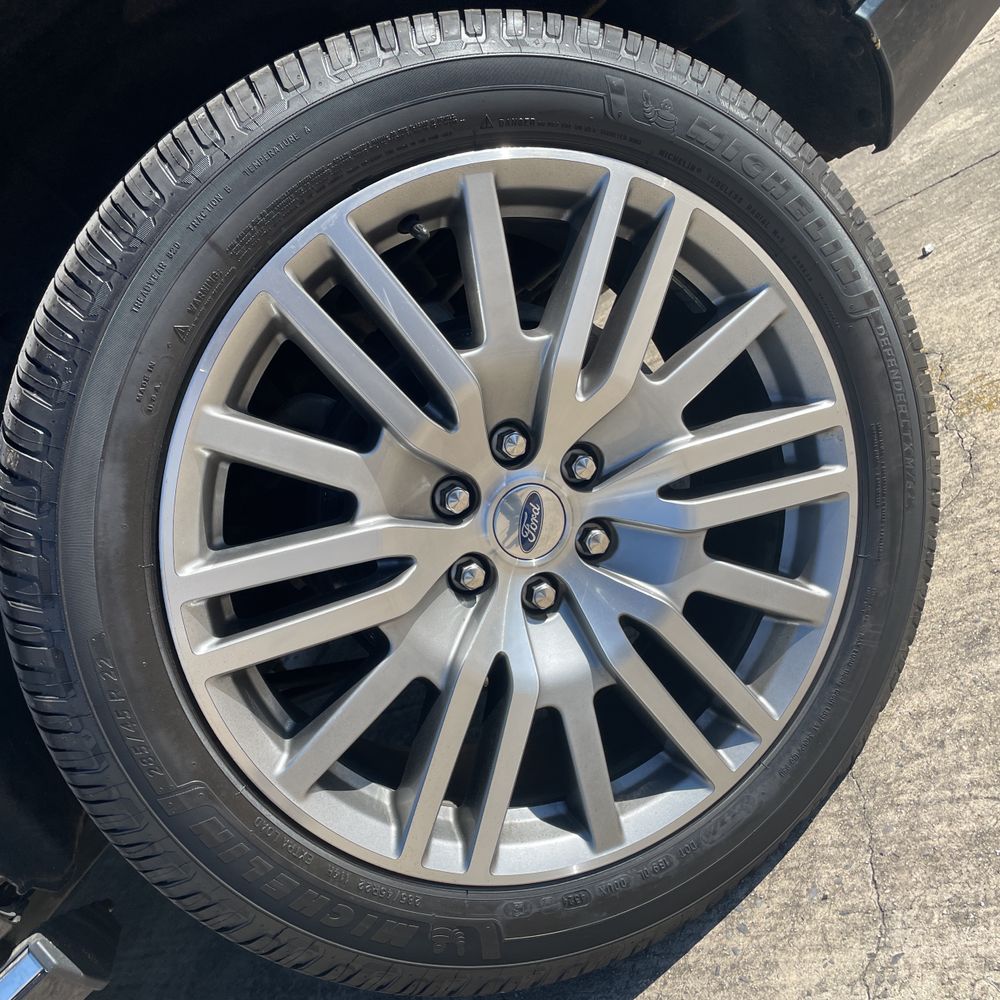 2023 Ford Expedition MAX Platinum