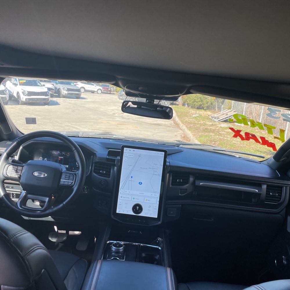 2023 Ford Expedition MAX Platinum