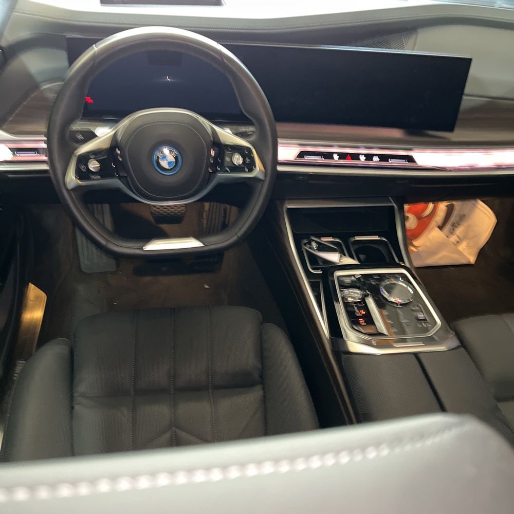 2024 BMW i7 eDrive50
