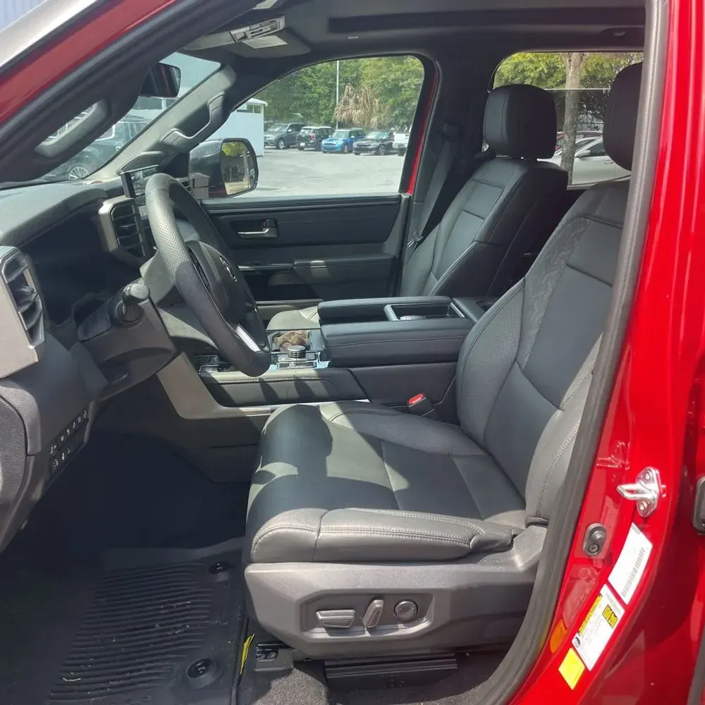 2025 Toyota Tundra Limited HV