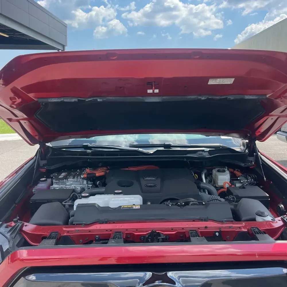 2025 Toyota Tundra Limited HV