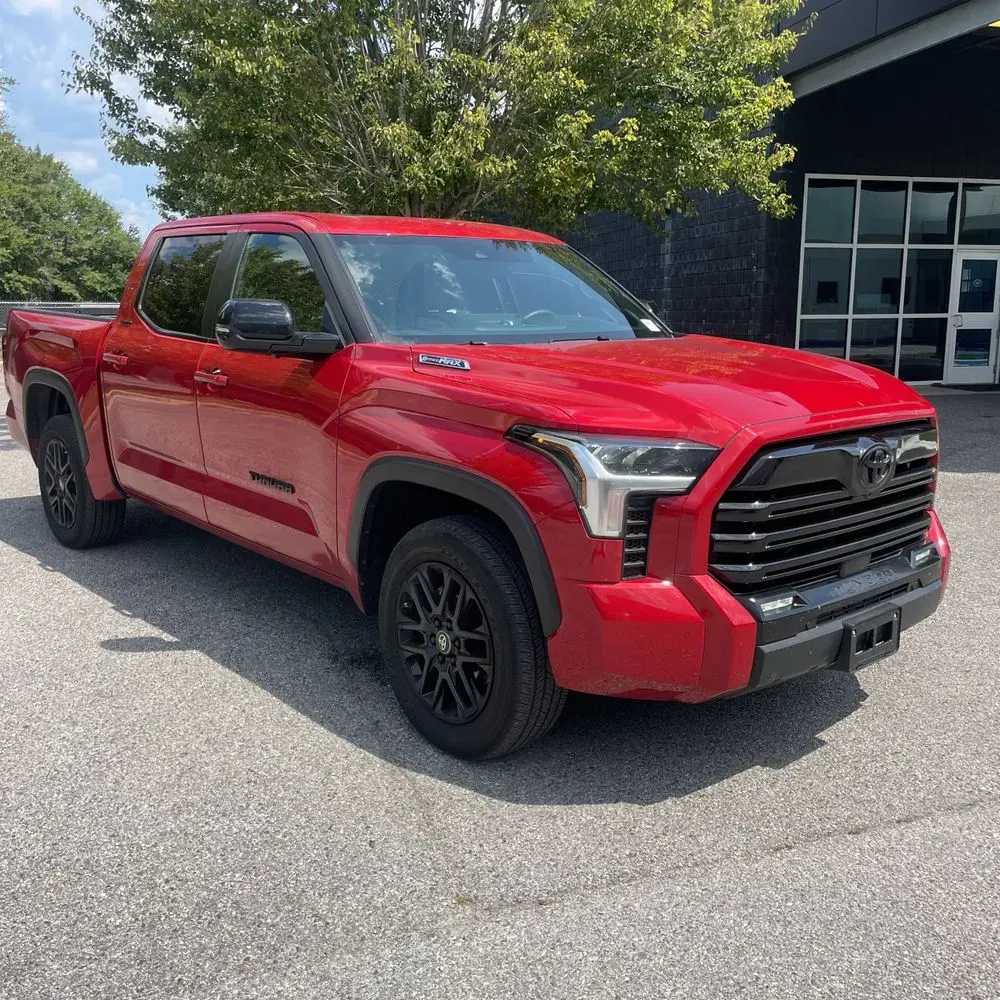 2025 Toyota Tundra Limited HV