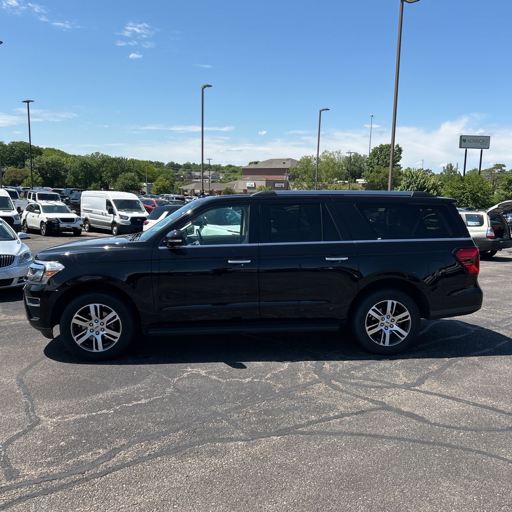 2024 Ford Expedition MAX Limited