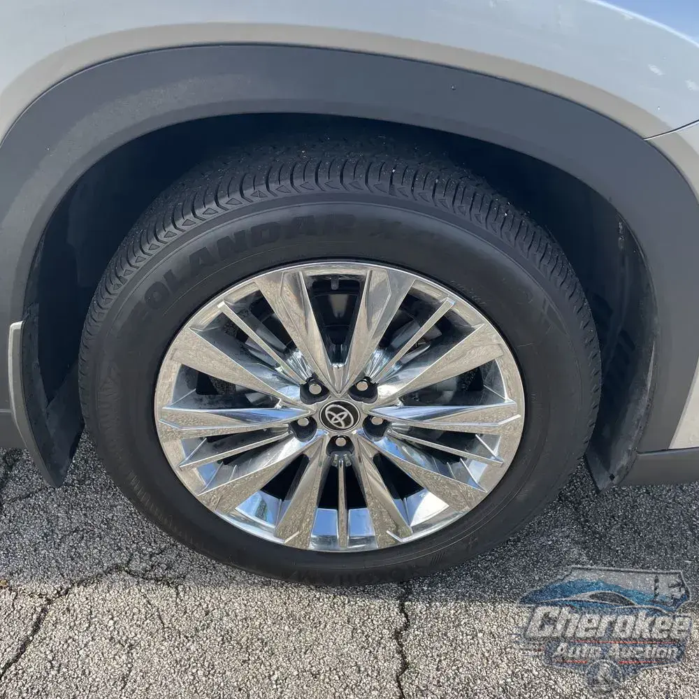 2024 Toyota Grand Highlander Platinum