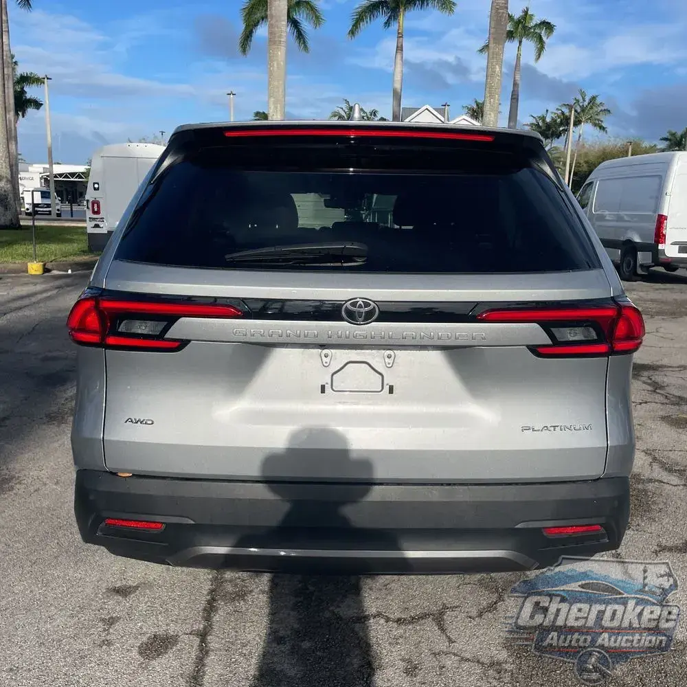 2024 Toyota Grand Highlander Platinum