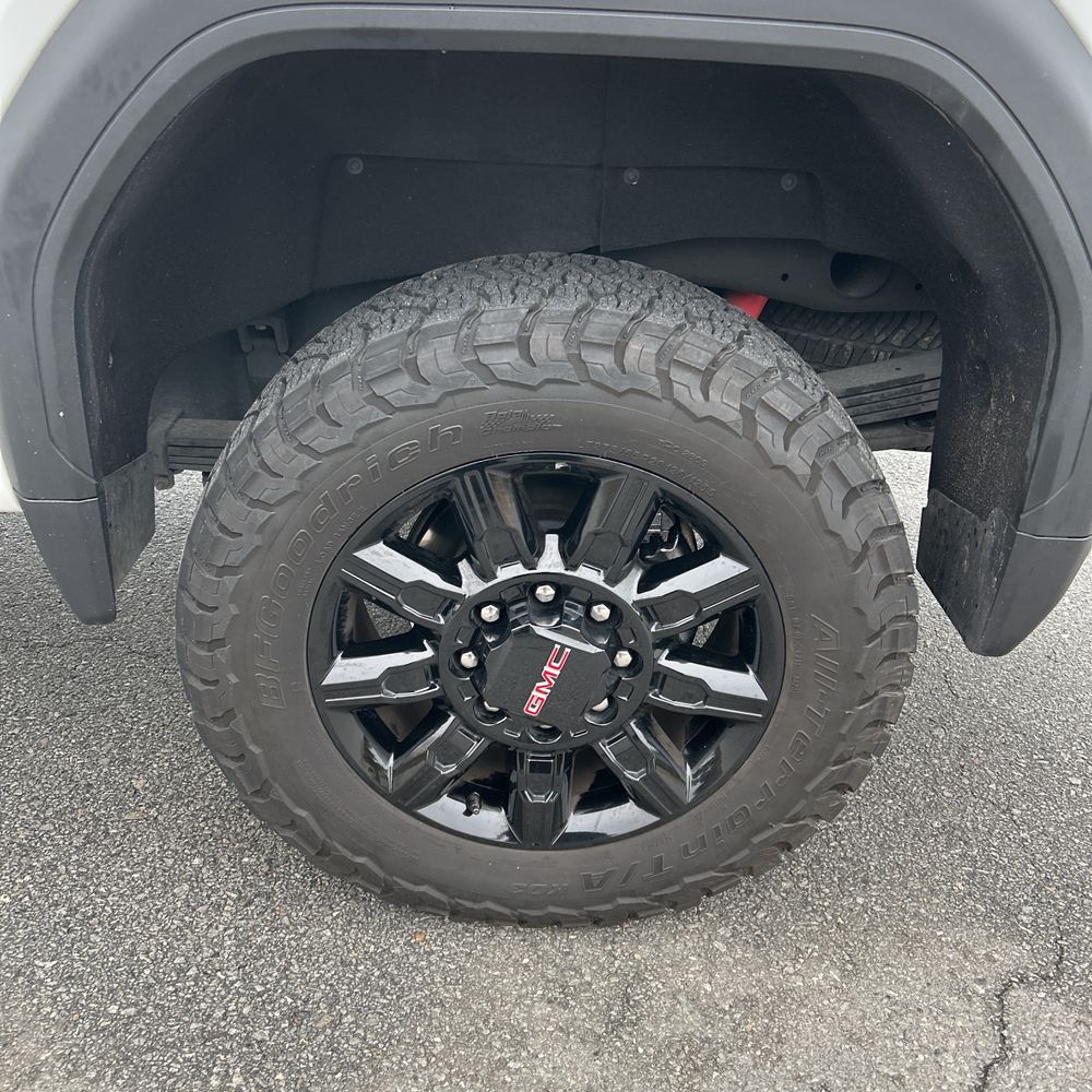 2024 GMC Sierra 2500HD AT4