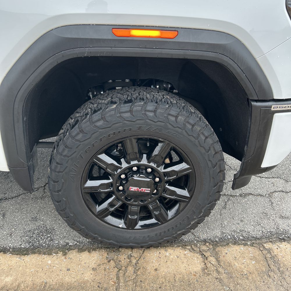 2024 GMC Sierra 2500HD AT4