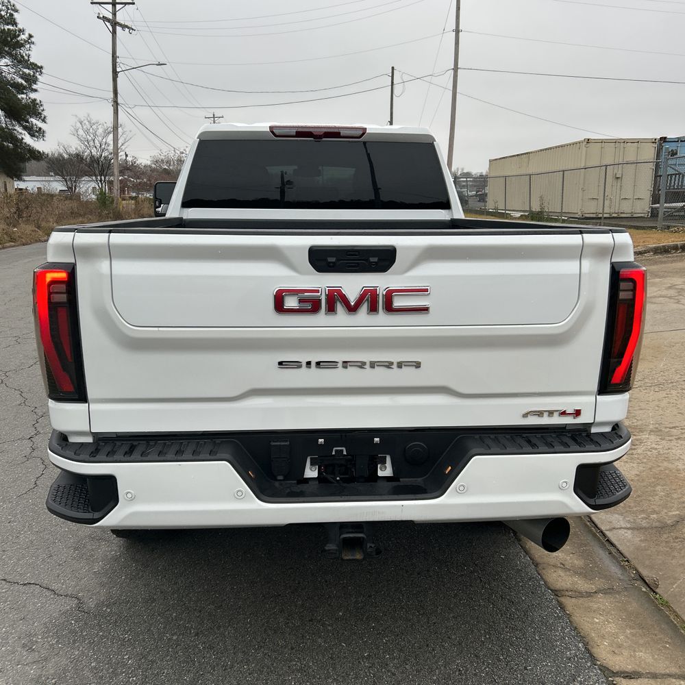 2024 GMC Sierra 2500HD AT4