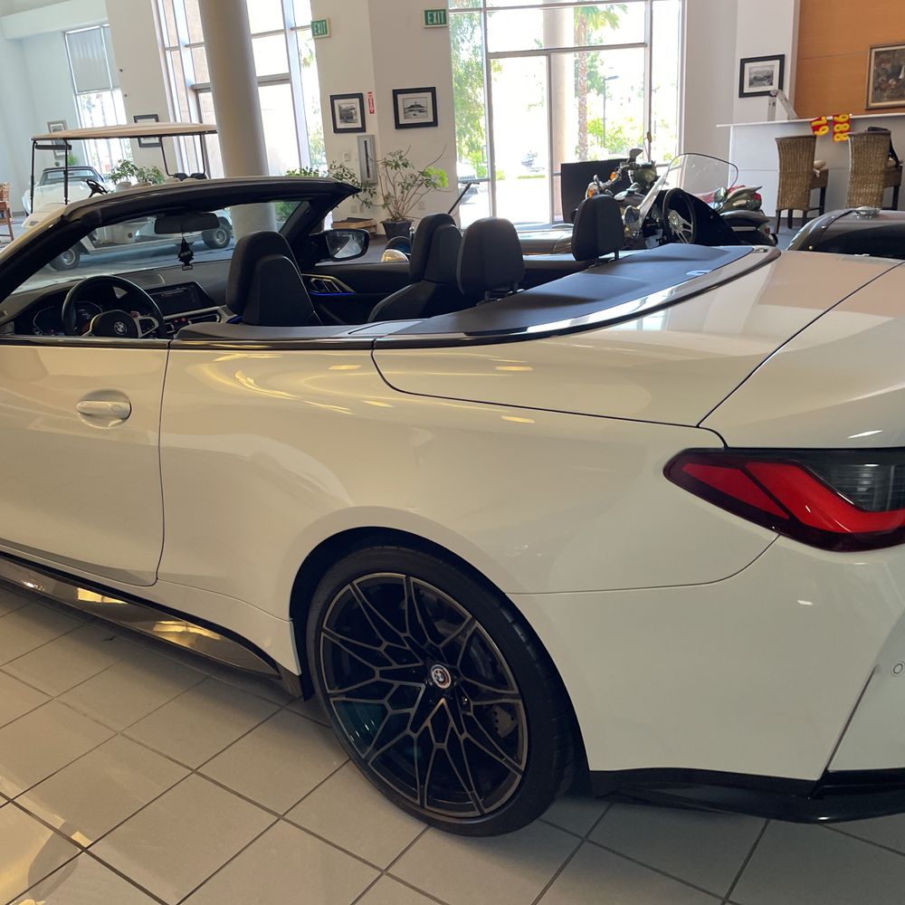 2023 BMW M4 Competition xDrive