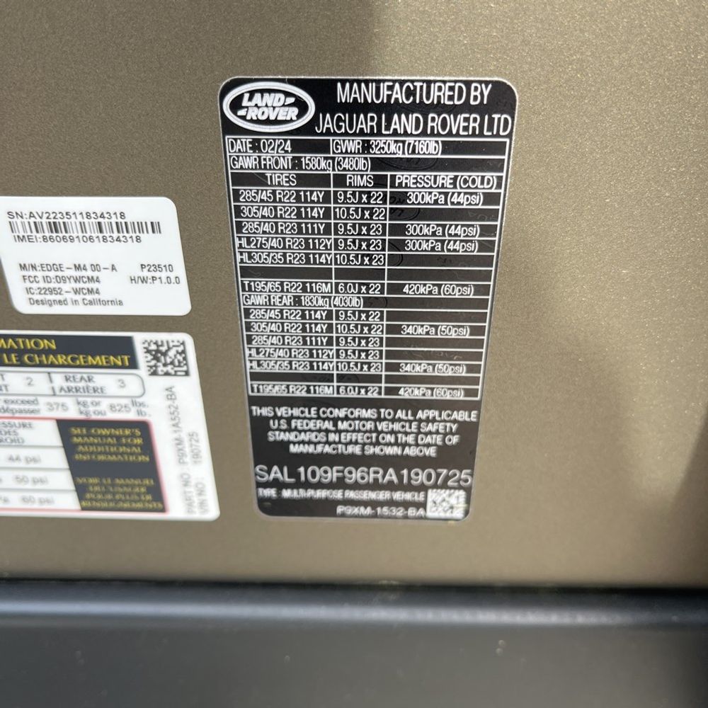 2024 Land Rover Range Rover Sport SV Edition One Carbon Bronze