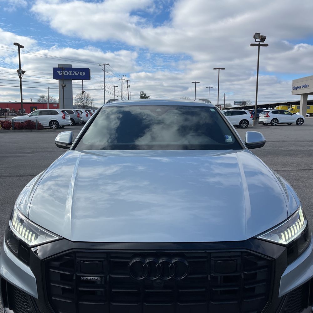 2023 Audi Q8 Premium Plus 55 TFSI