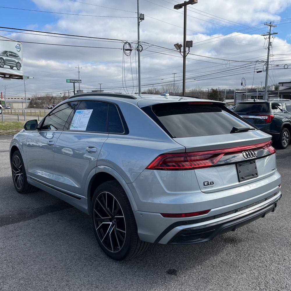 2023 Audi Q8 Premium Plus 55 TFSI