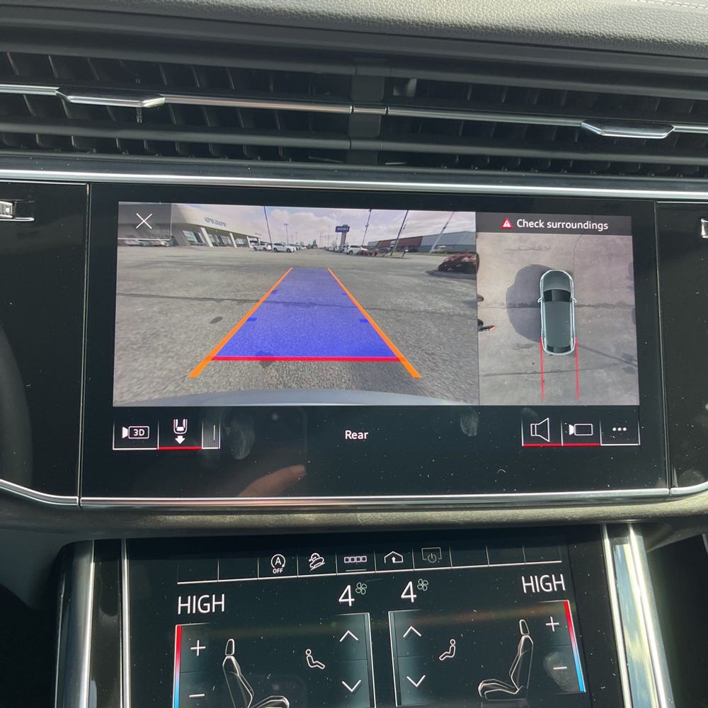 2023 Audi Q8 Premium Plus 55 TFSI