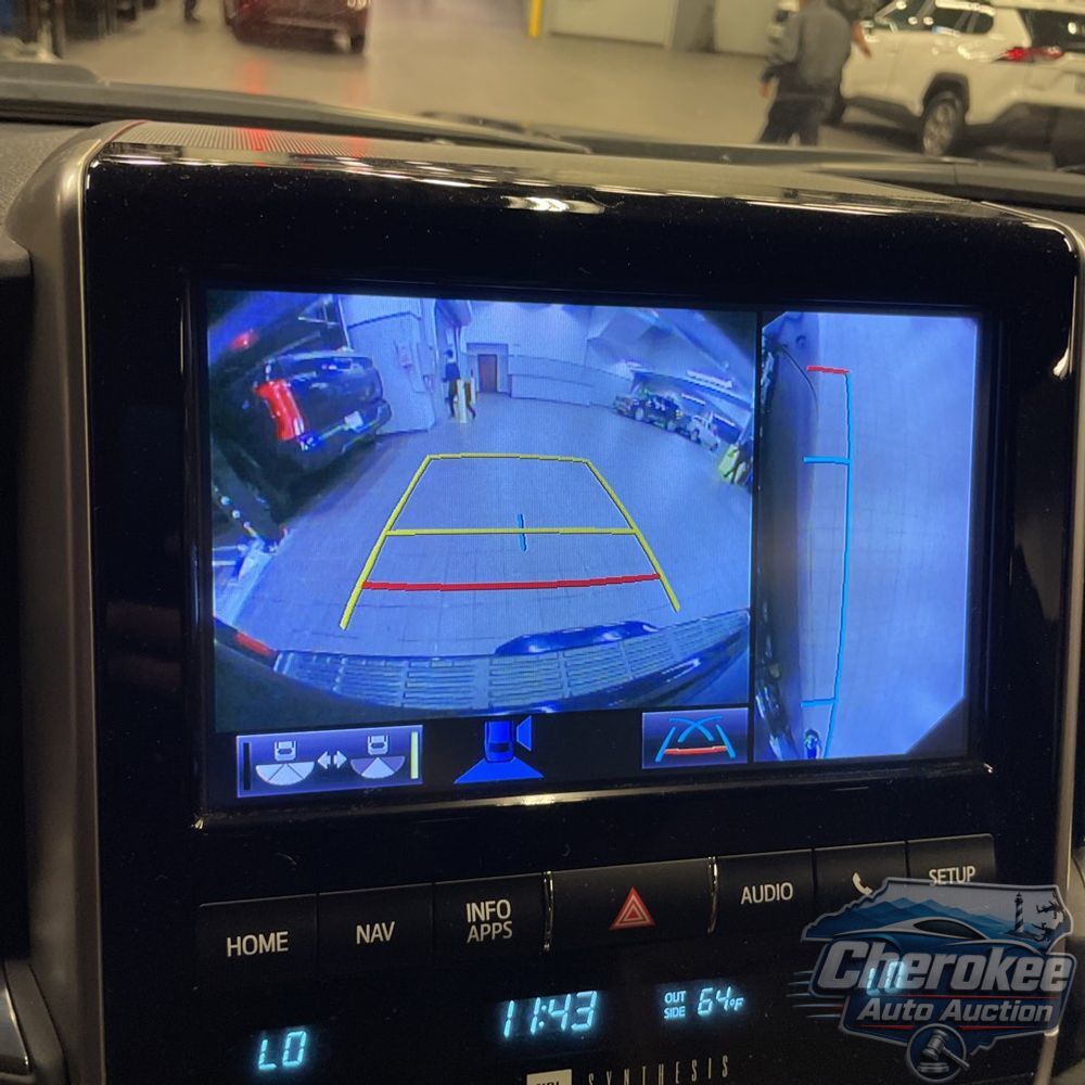 2019 Toyota Land Cruiser Base