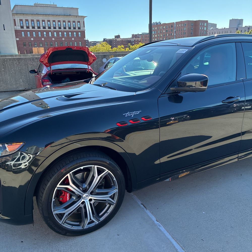 2022 Maserati Levante Trofeo