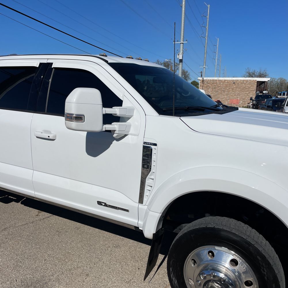2023 Ford F-450 Super Duty Lariat