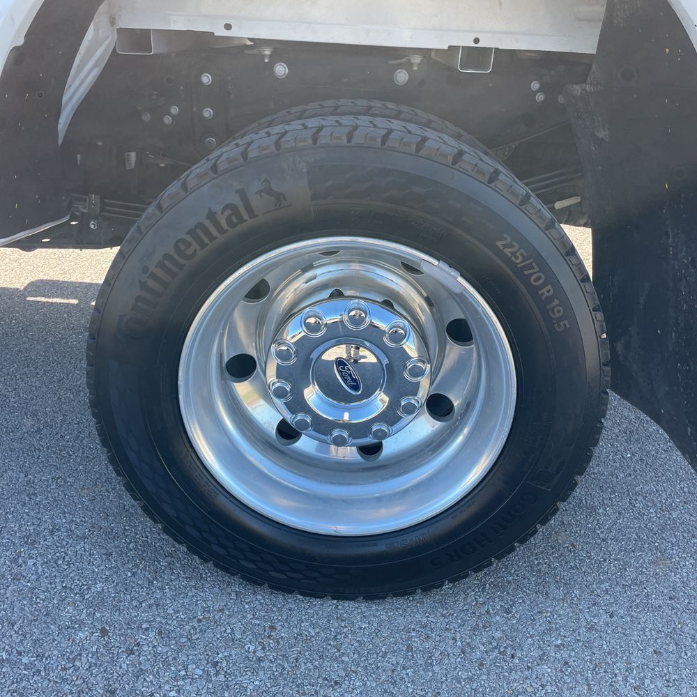 2023 Ford F-450 Super Duty Lariat