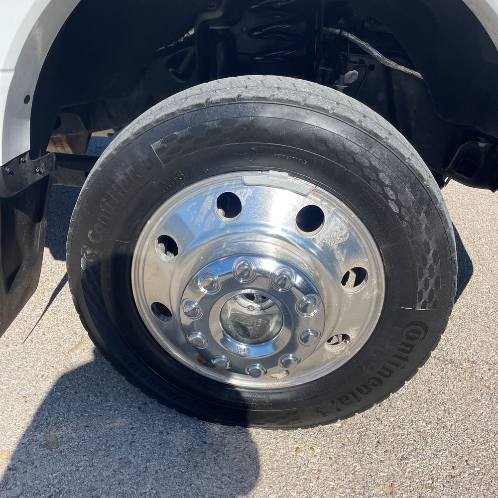2023 Ford F-450 Super Duty Lariat