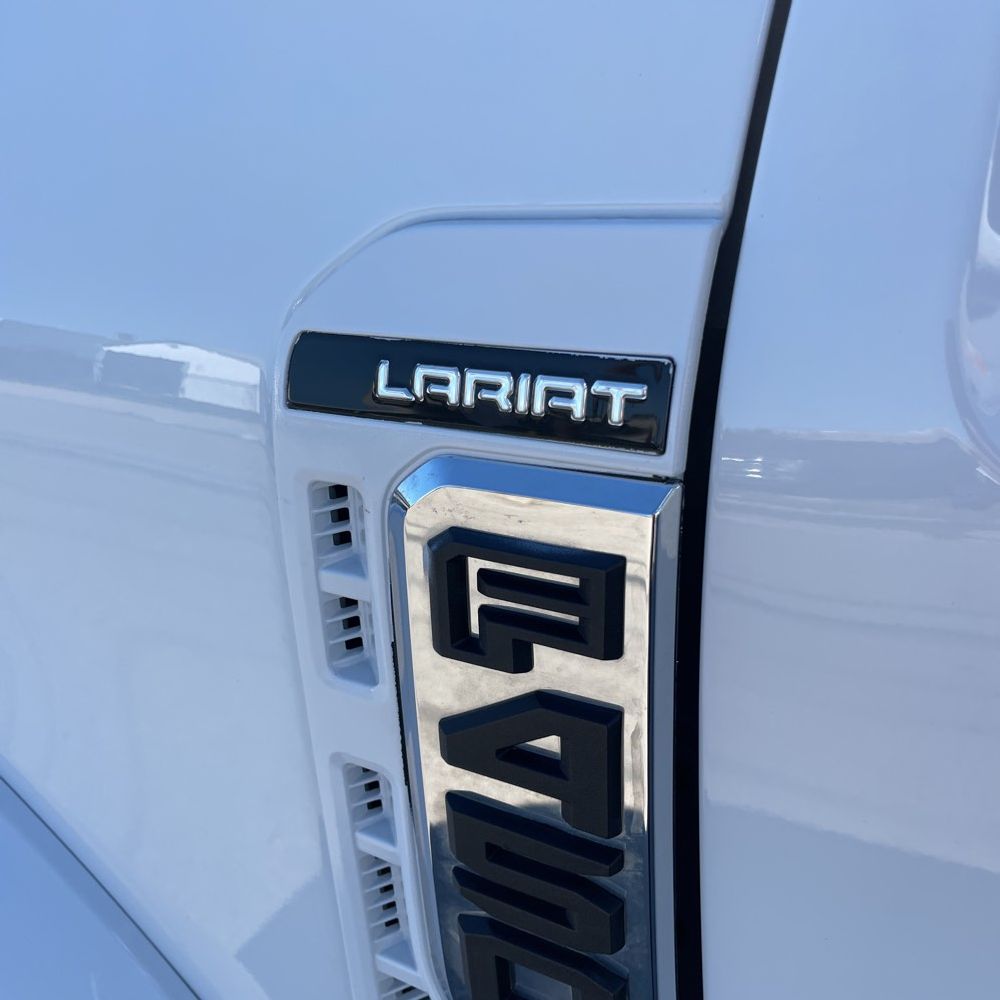 2023 Ford F-450 Super Duty Lariat