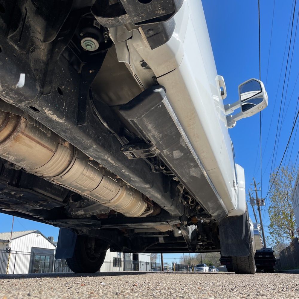 2023 Ford F-450 Super Duty Lariat