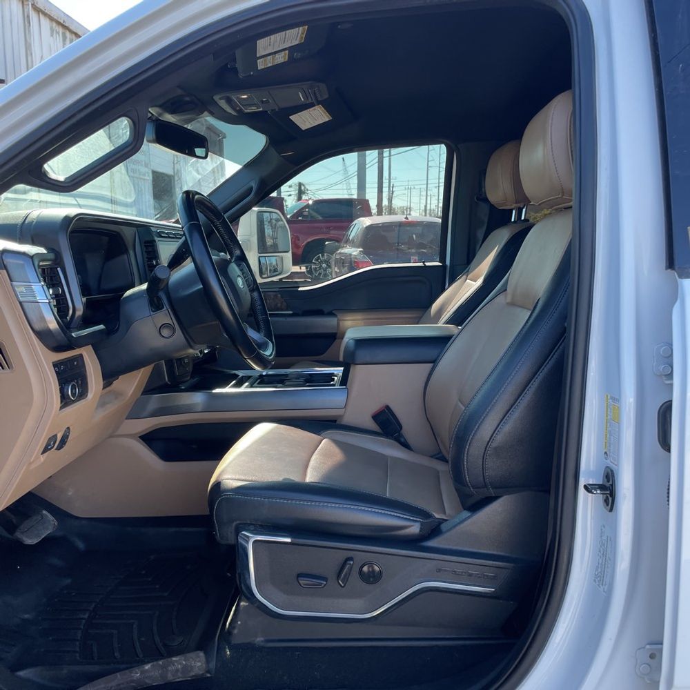 2023 Ford F-450 Super Duty Lariat