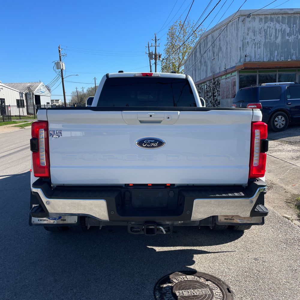 2023 Ford F-450 Super Duty Lariat