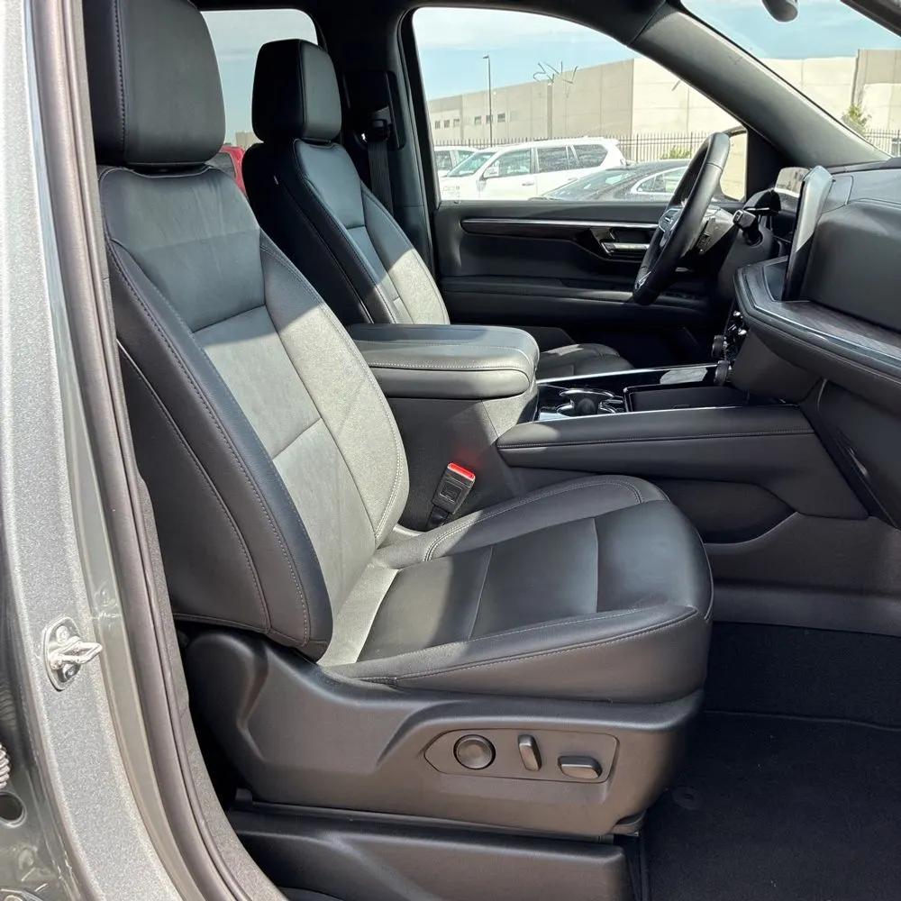 2025 Chevrolet Suburban Z71