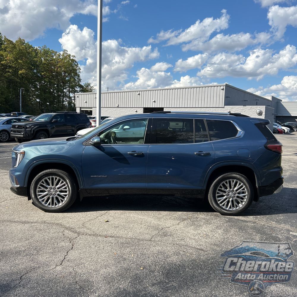 2024 GMC Acadia Denali
