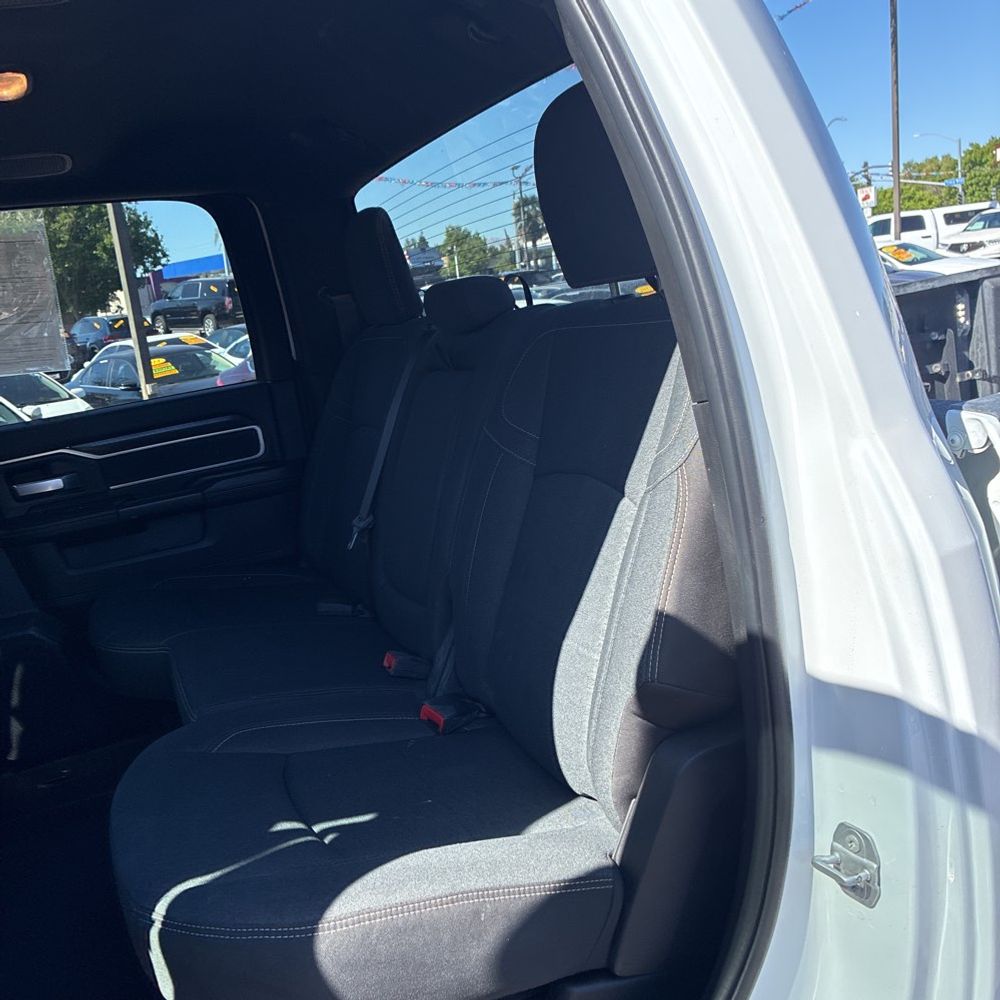 2025 Ram 2500 Big Horn Crew Cab 4x4 6'4" Box