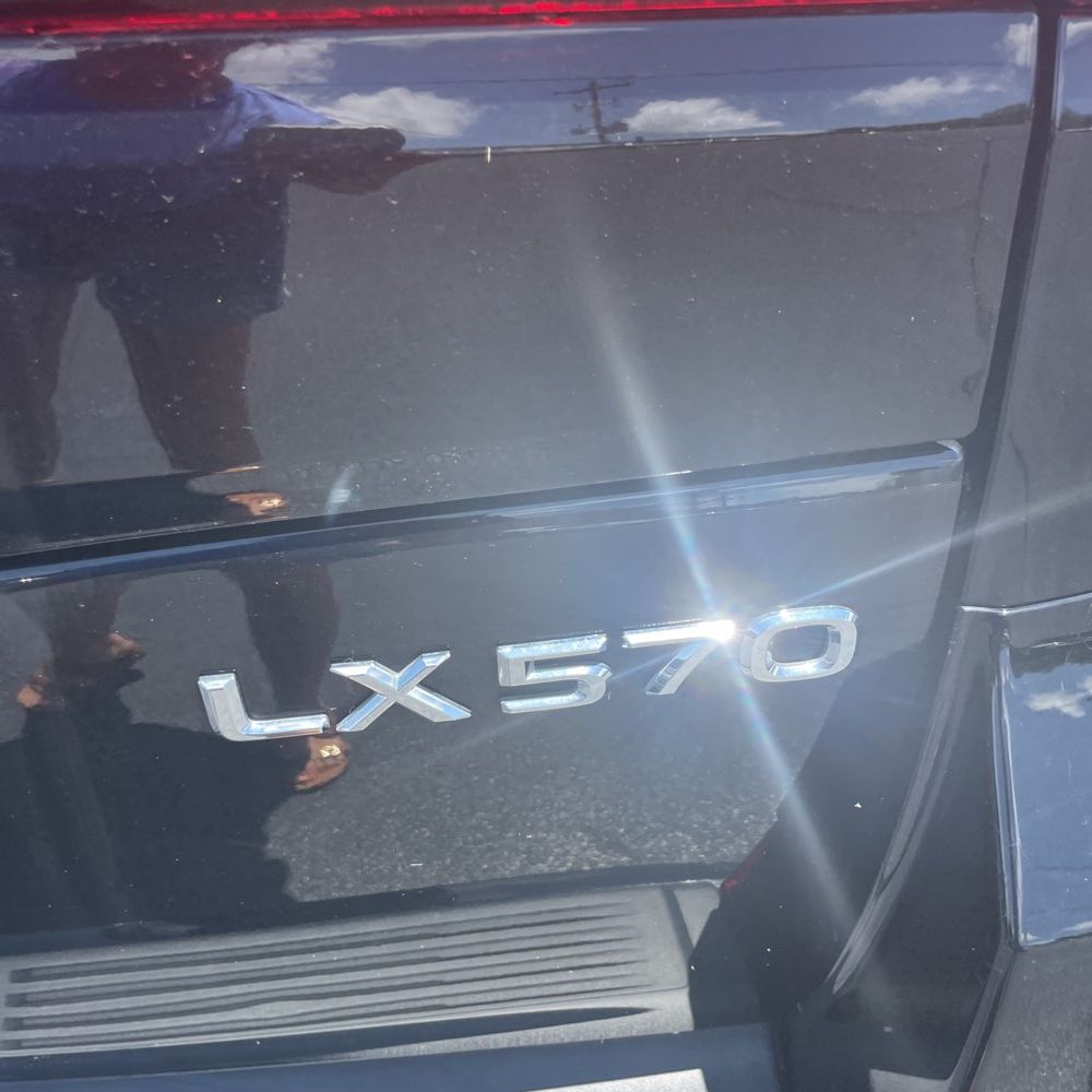 2019 Lexus LX 570 Two-Row