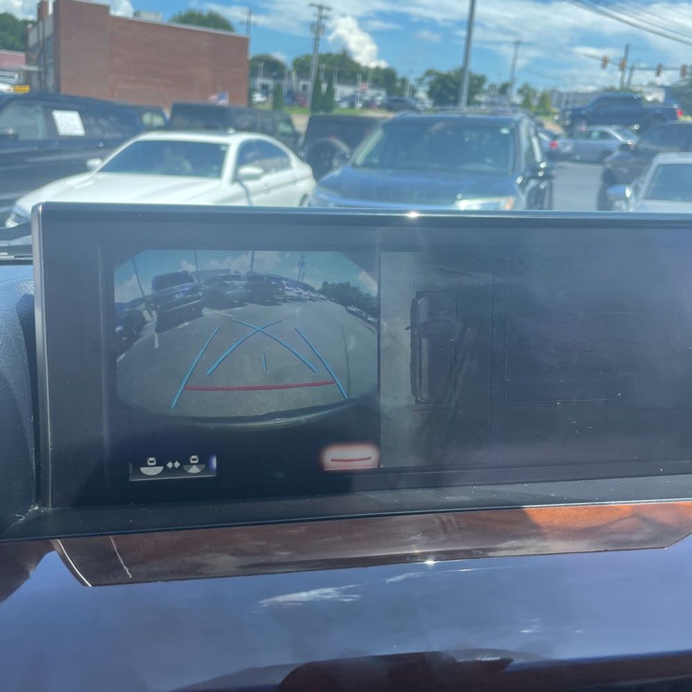 2019 Lexus LX 570 Two-Row